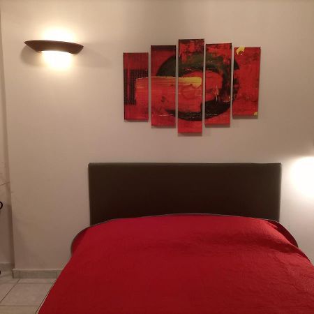 Lilac Studio Apartment Kavala Exterior photo
