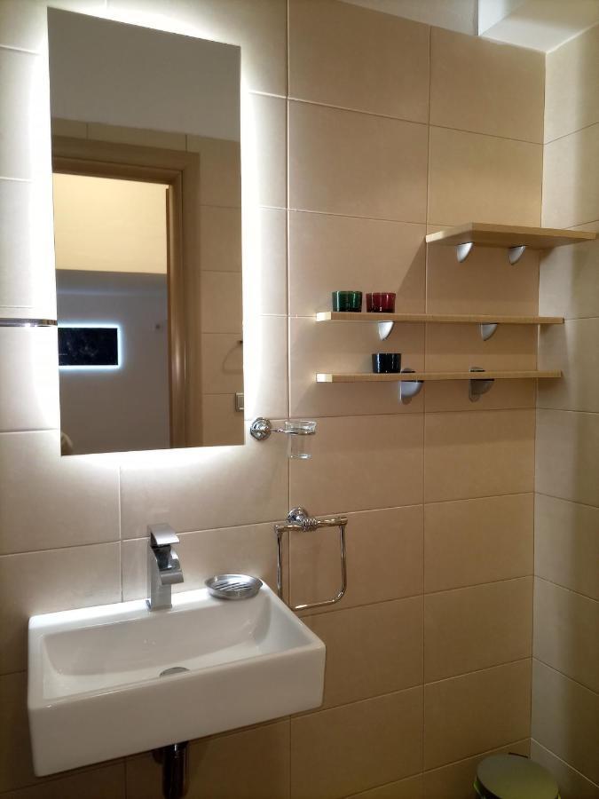 Lilac Studio Apartment Kavala Exterior photo
